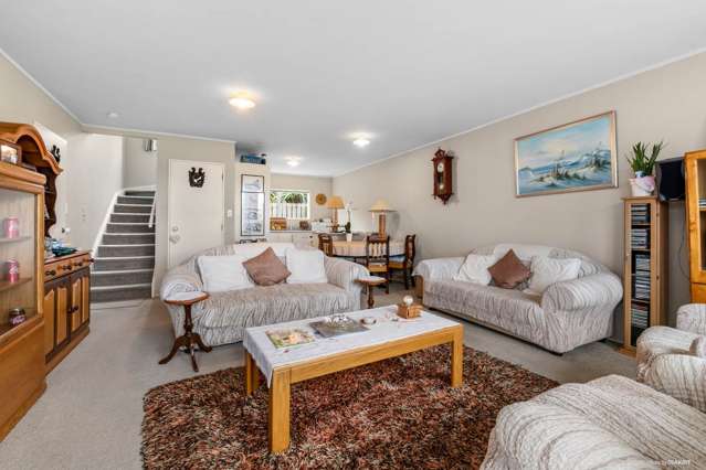 130g Lakeside Drive Orewa_3