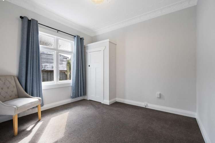 11 Lyndhurst Street Takaro_10