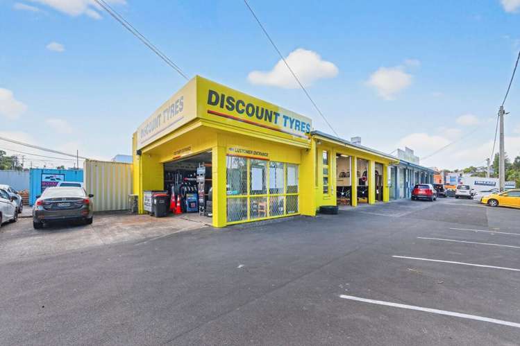 157 Archers Road Wairau Valley_4