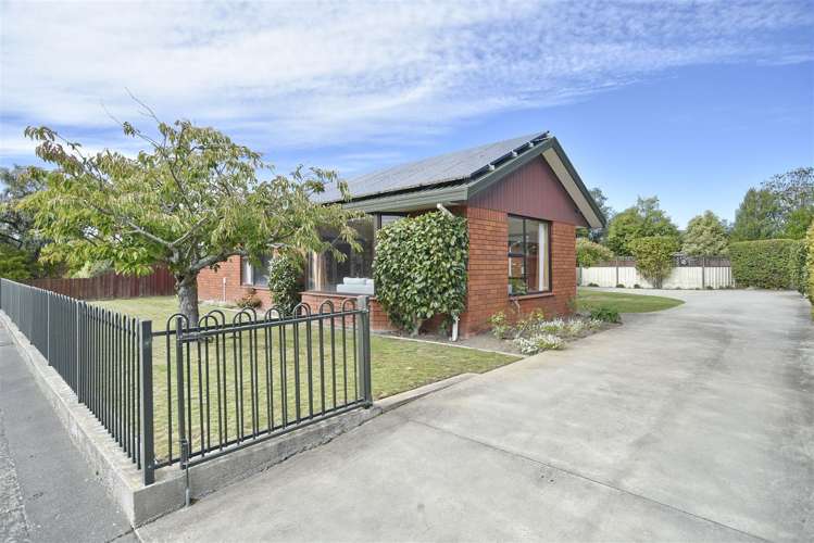 154 Royal Park Drive_0
