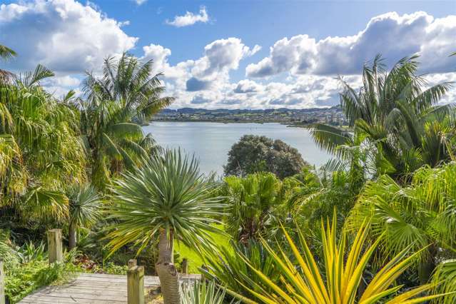 40 Pohutukawa Avenue Red Beach_2