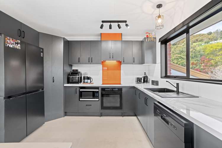 6 Moana View Road Waikawa_4