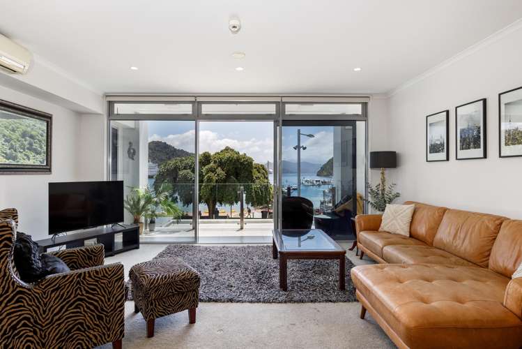 206/6 London Quay Picton_10