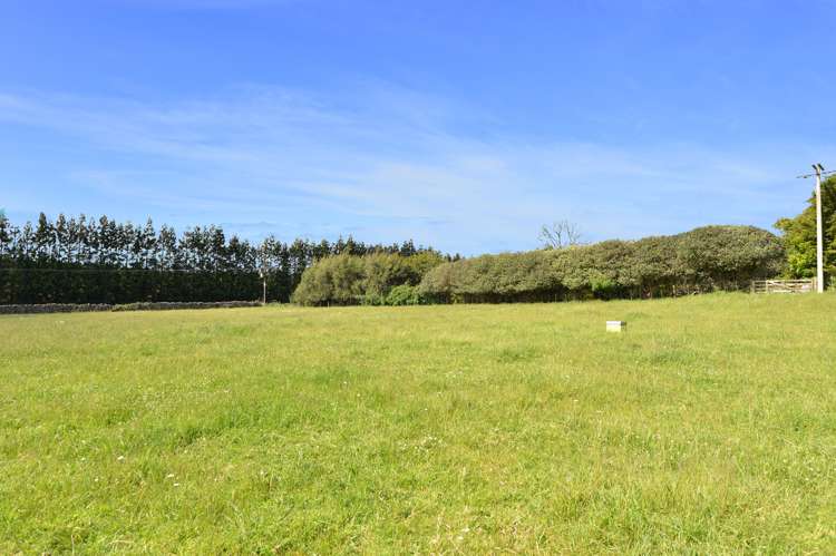 1449 State Highway 14 Maungatapere_18