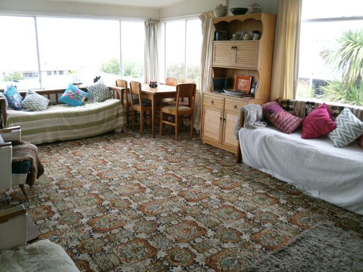 34 Esplanade Kaka Point_1