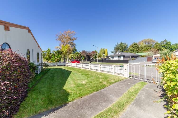 28 Perry Crescent Greenmeadows_19