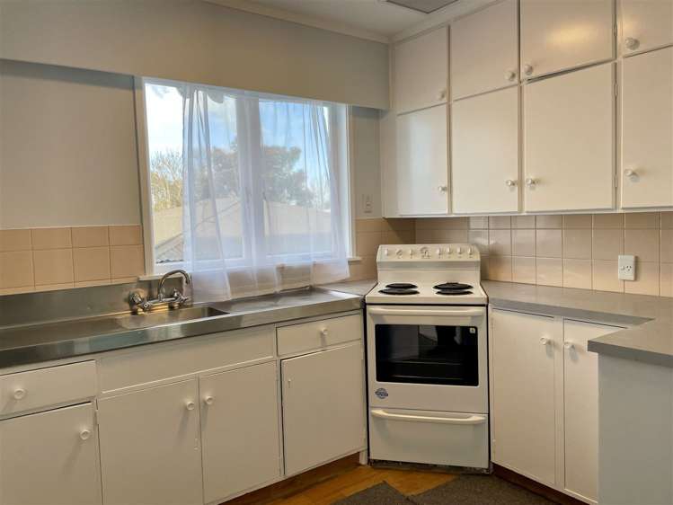 165 Te Atatu Road Te Atatu South_10