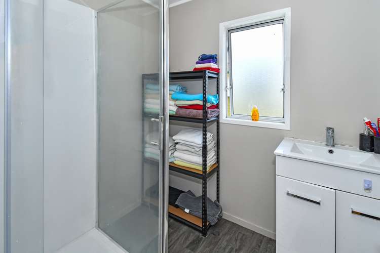 74 Burundi Avenue Clendon Park_14