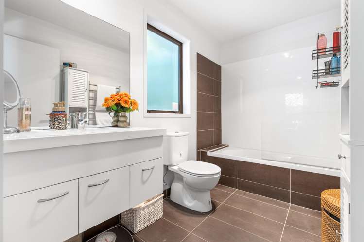 24 Edgerton Road Te Atatu Peninsula_21