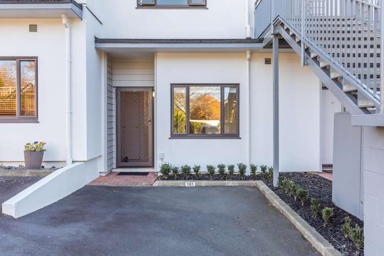 101/92 Bush Road Albany_11