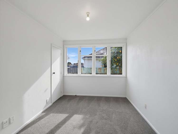 28 Fleming Crescent Maraenui_12