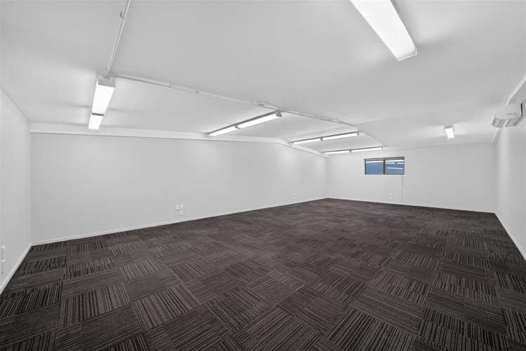 48-50 Disraeli Street Addington_12