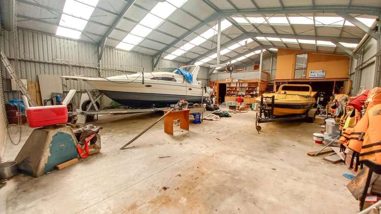 5 McFeely Street Tuatapere_21