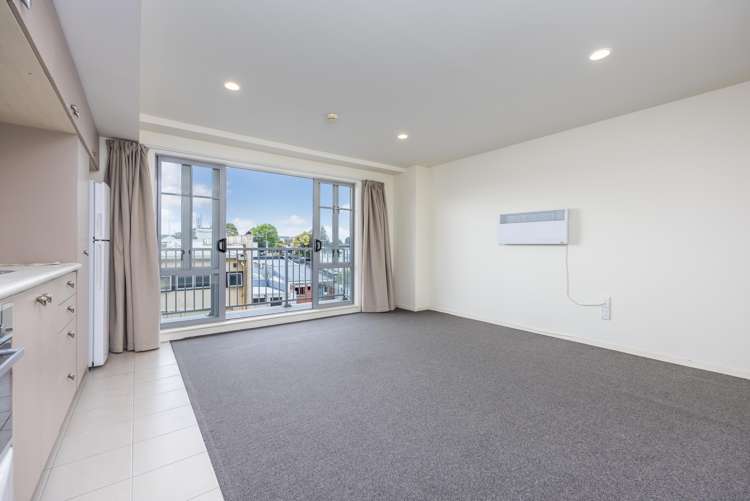 2h/3 Keystone Avenue Mount Roskill_1