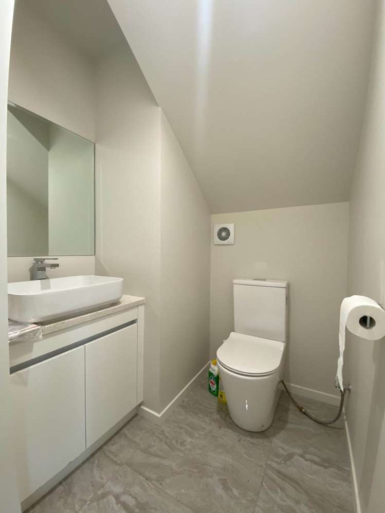 20 Neil Avenue Te Atatu Peninsula_16