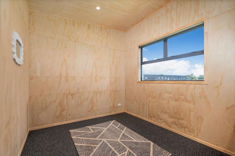 5 Riria Way Matarangi_19