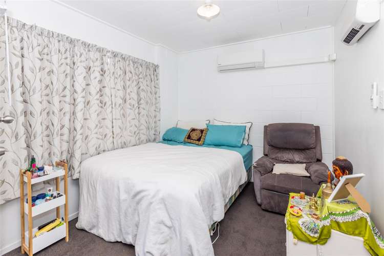 226 Old Farm Road Hamilton East_7