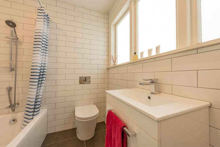 38 Hathaway Avenue Karori_19