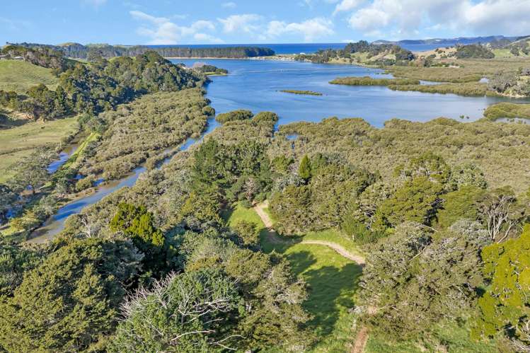 2044 Whananaki North Road Whananaki_37