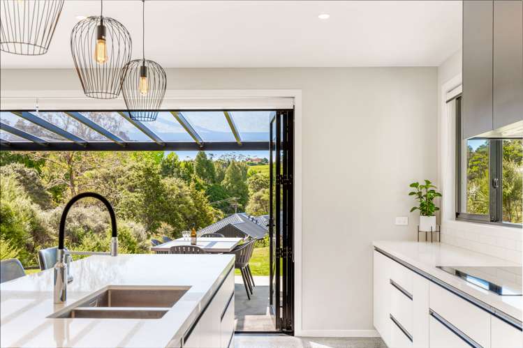 224 Birdwood Road Massey_30