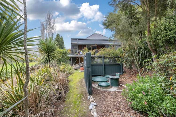 1640 Cust Road Cust_25