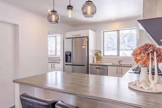 8 Heathfield Avenue Huntington_1