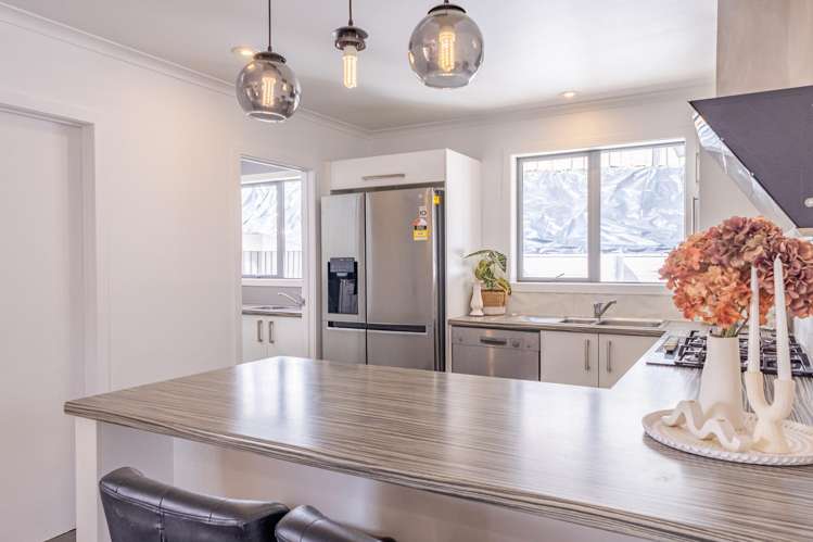 8 Heathfield Avenue Huntington_1