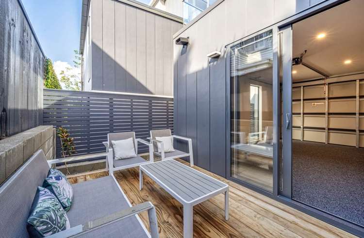 201e Hurstmere Road Takapuna_19