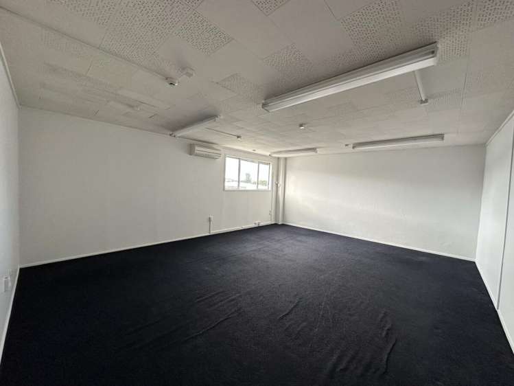 Level 1, 3127 Great North Road New Lynn_8