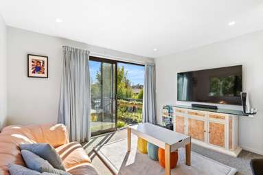 49A Hatherlow Street_3
