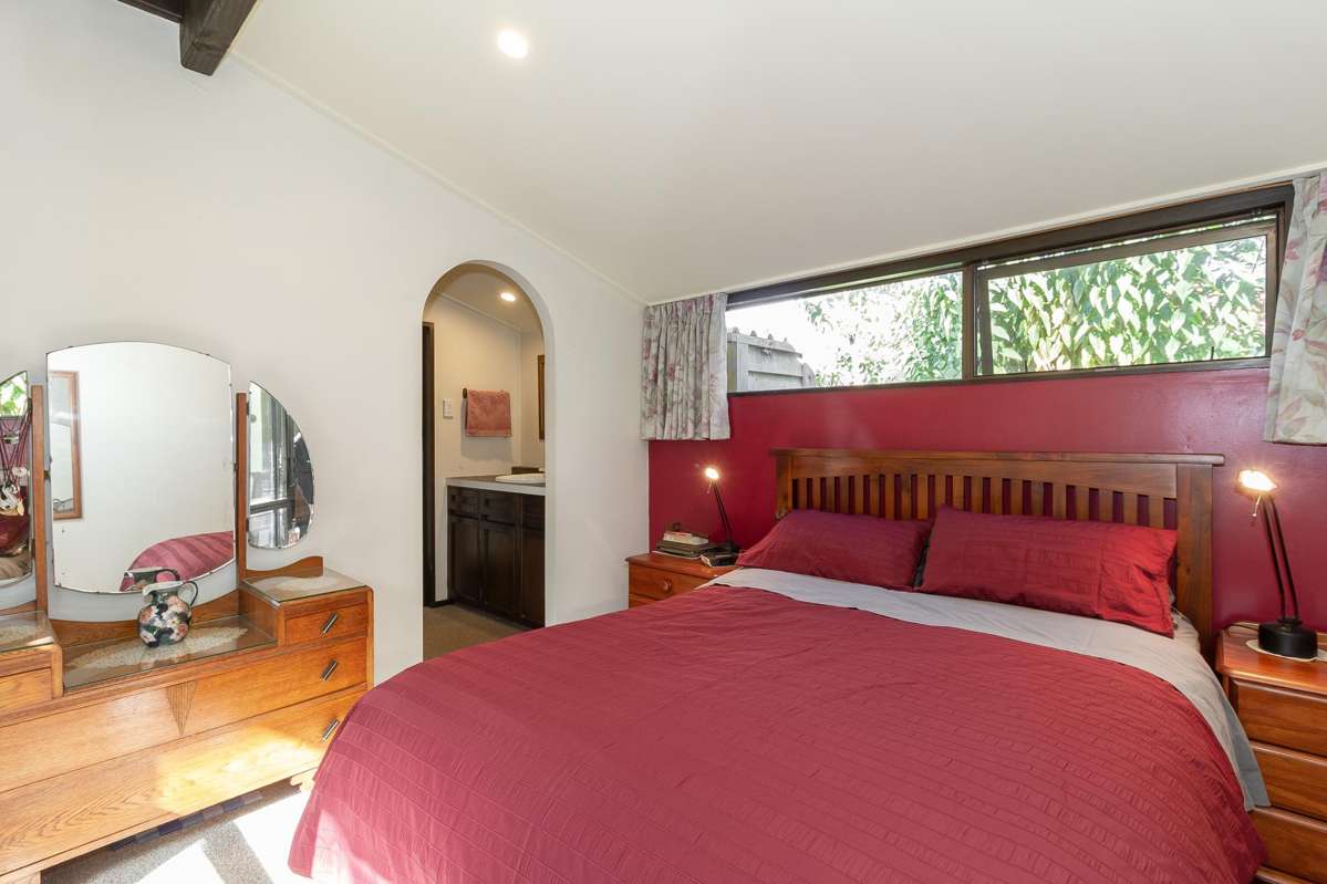 82 Avondale Road_5