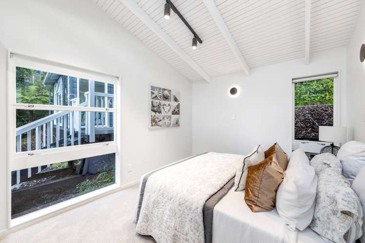 157 Woodlands Park Road Titirangi_10