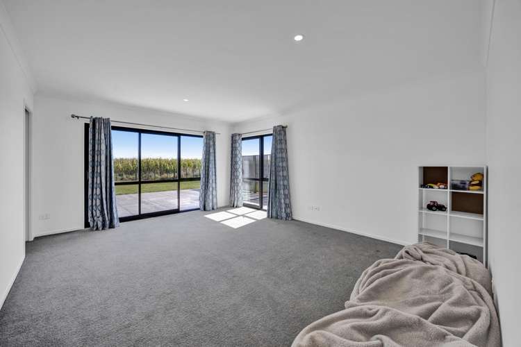 271 Ohangai Road Hawera_23