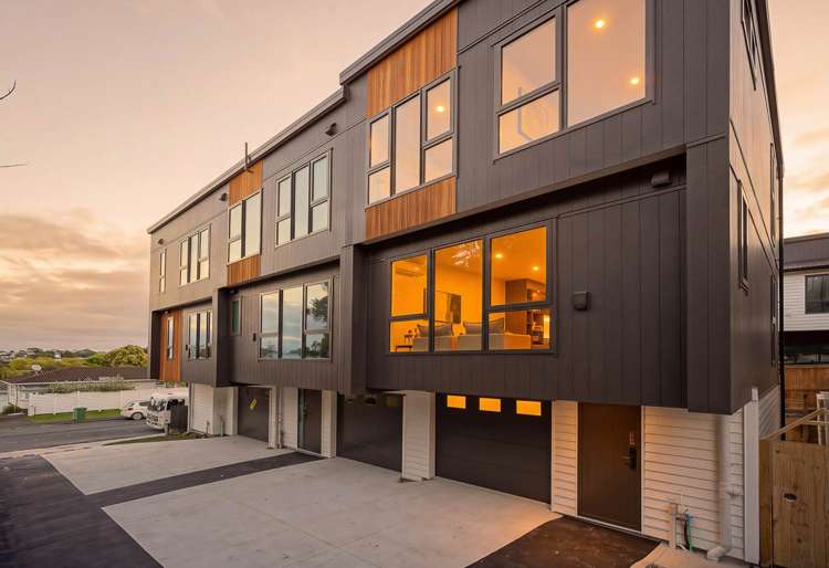 Lot 2/7 Orton Street Glenfield_25