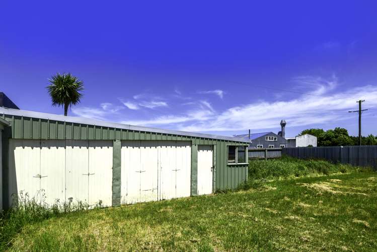 5 North Terrace Darfield_13