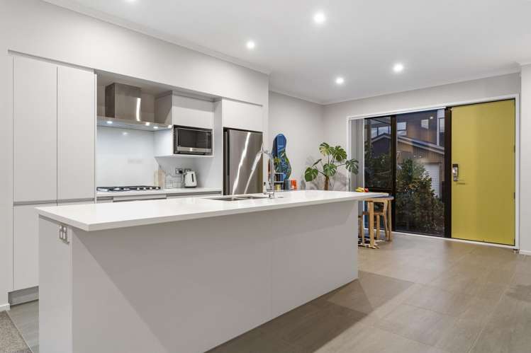 16 Tuamaka Lane Hobsonville_10