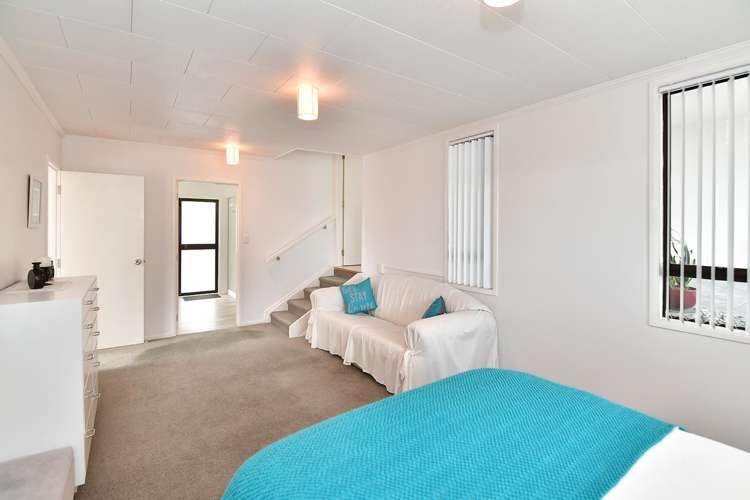 55 William Bayes Place Red Beach_23