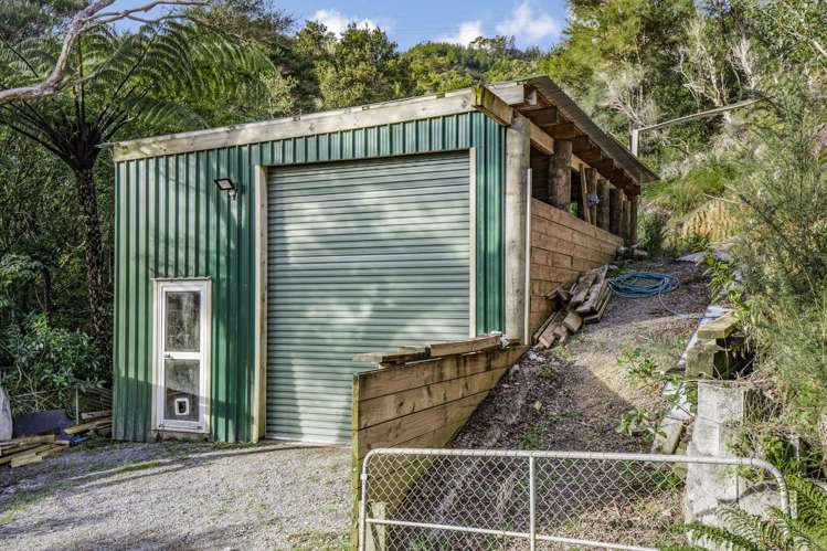 2/99 Horoeka Street Stokes Valley_35