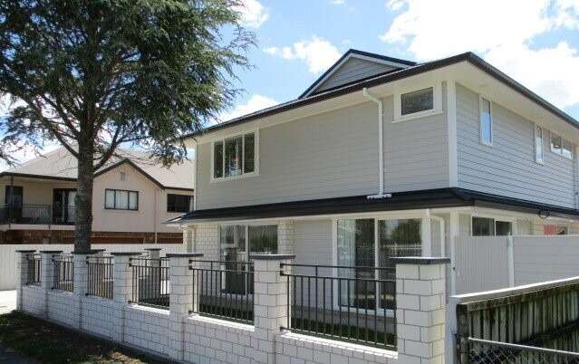 Modern 3-Bed, 2-Bath Luxury Living in Desirable Location