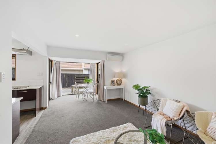 2/4 Broadbent Street Riccarton_8