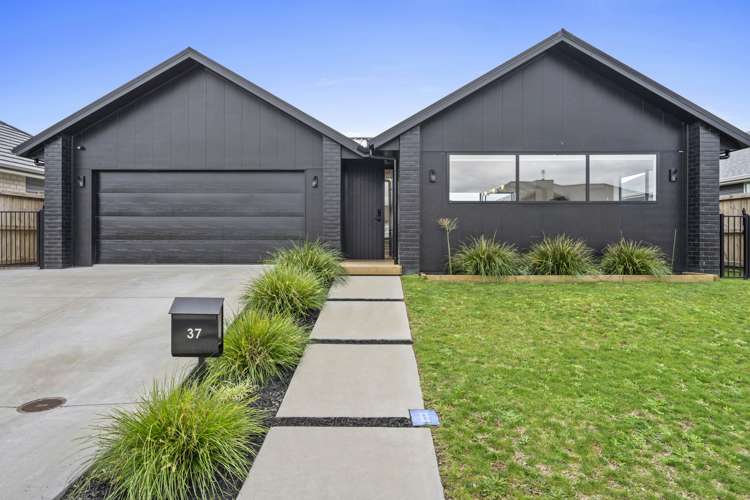 37 Ruru Street Cambridge_24