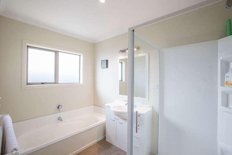 108 Solway Crescent Solway_13