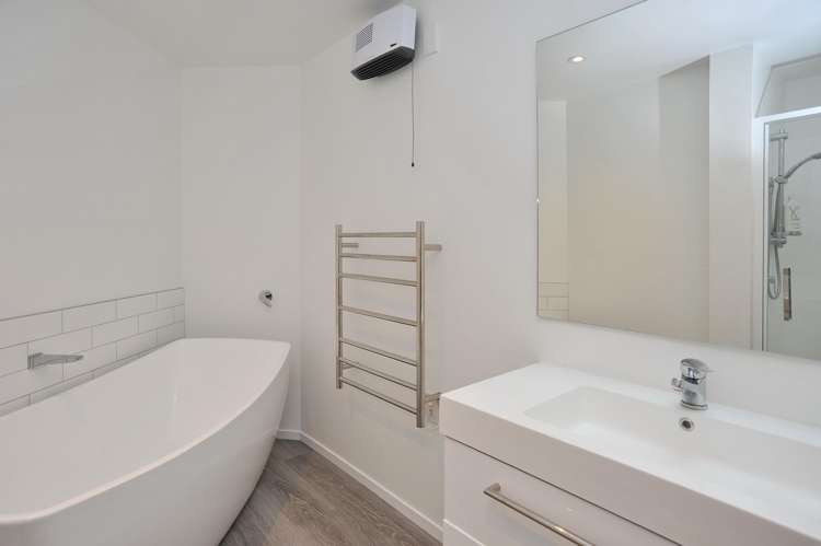 1 Gamblins Road Saint Martins_9