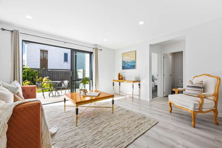 4 Lords Way Silverdale_9