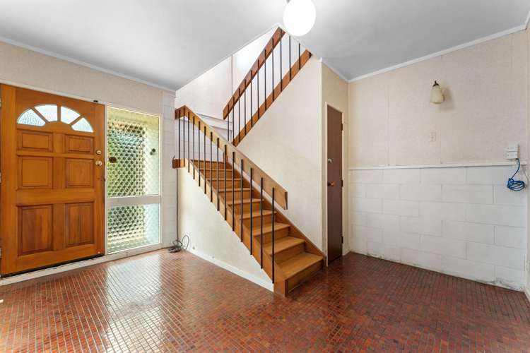 8 McDowell Crescent Hillcrest_19