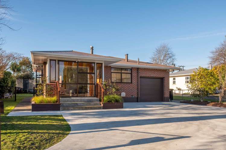 19 Keats Crescent Stoke_0