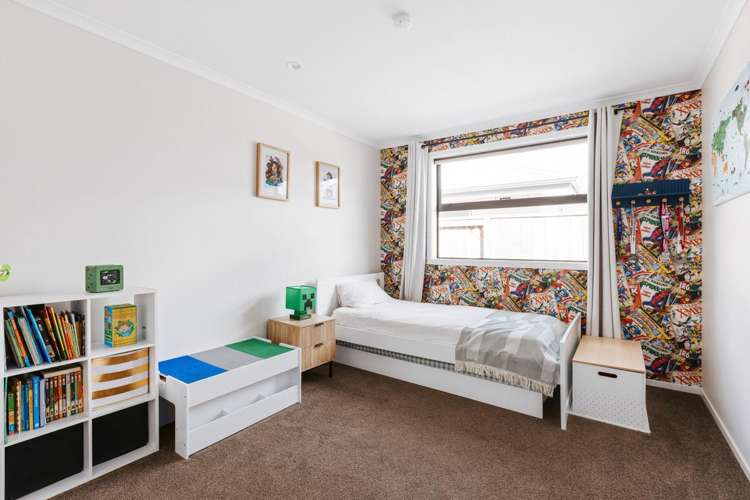 57 Pakanga Grove Pyes Pa_14