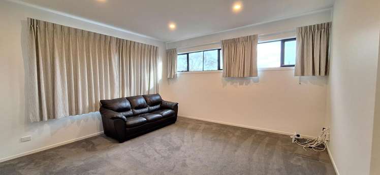 1 Classic Grove 10878_9