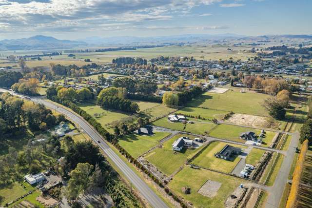 7b Stock Road Otane_1