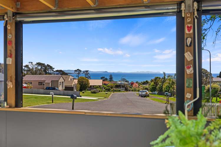 21 Whenuariri Place Maketu_10